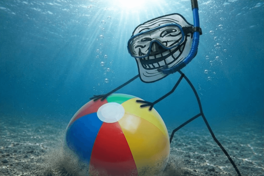 Trollface goes diving